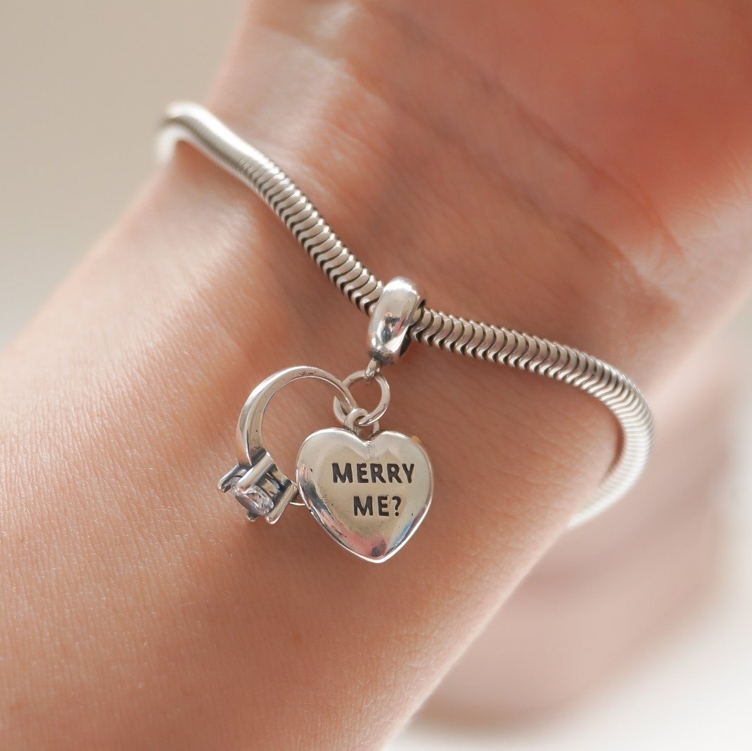 CHARMS LUXURY MERRY ME