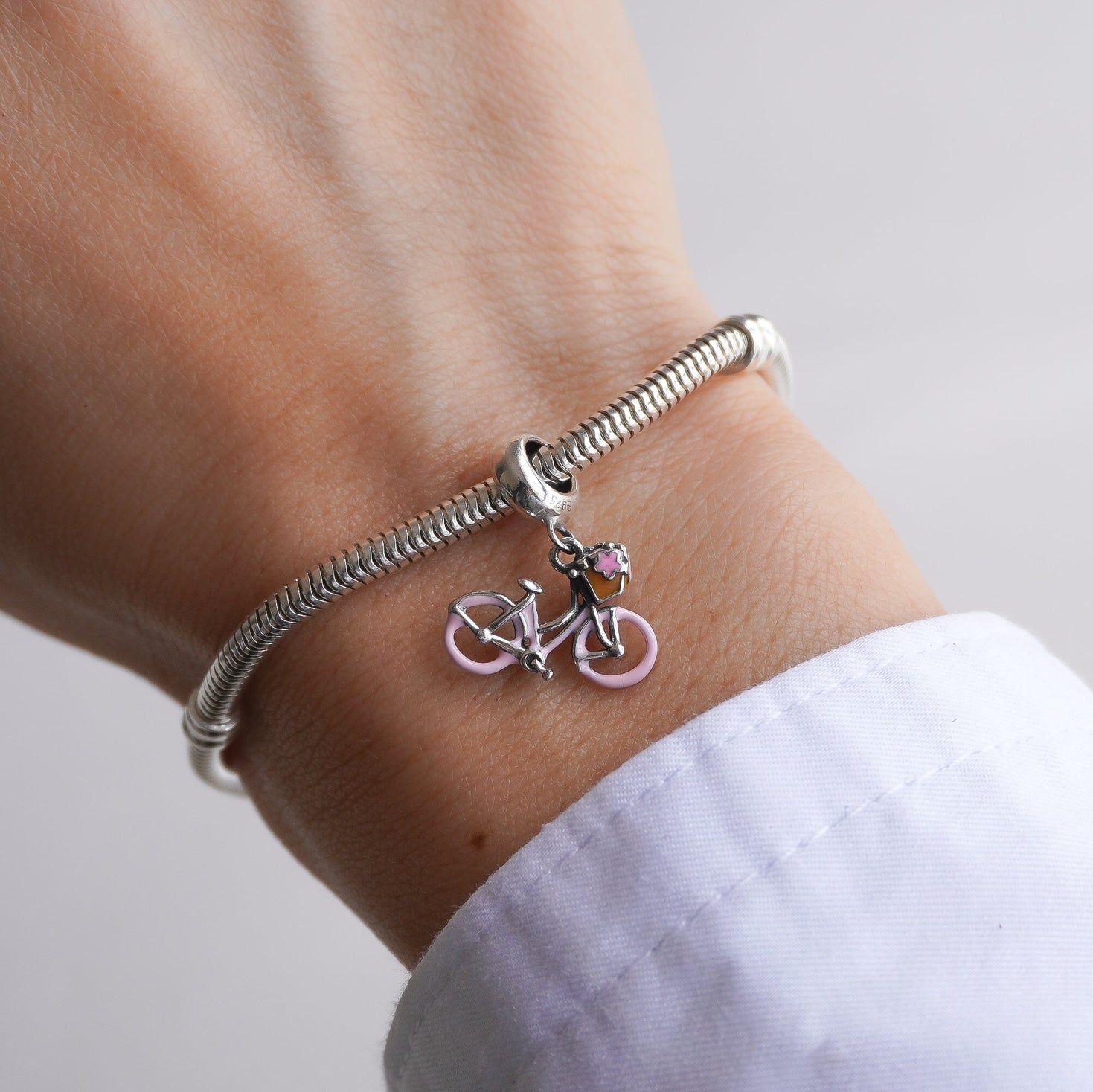 CHARMS LUXURY ROSE BICYCLE